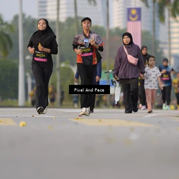 Runner Photo 6333346