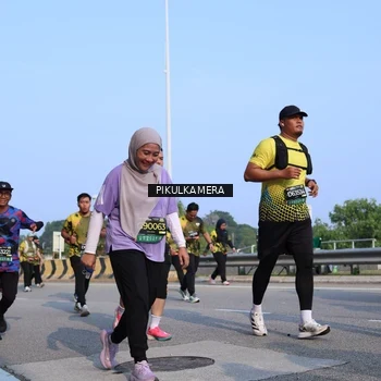 Runner Photo 6333391