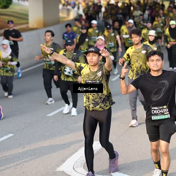 Runner Photo 6333400