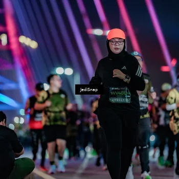 Runner Photo 6333420