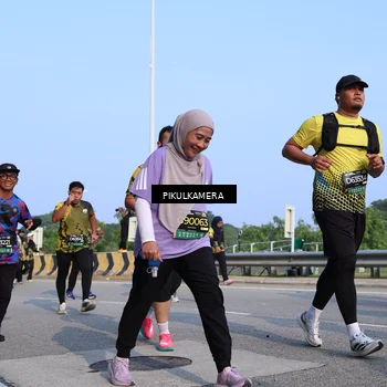 Runner Photo 6333433