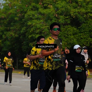 Runner Photo 6333476