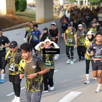 Runner Photo 6333553