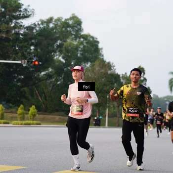 Runner Photo 6333597