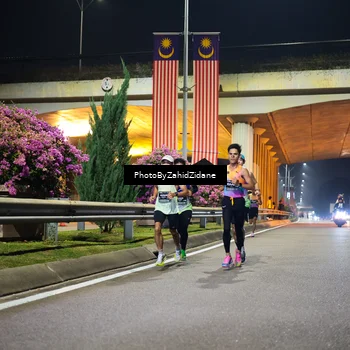 Runner Photo 6333598