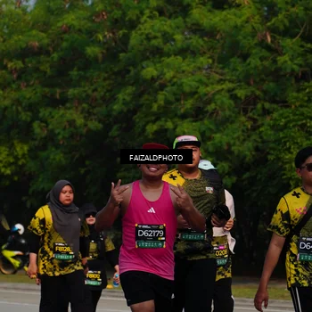 Runner Photo 6333610