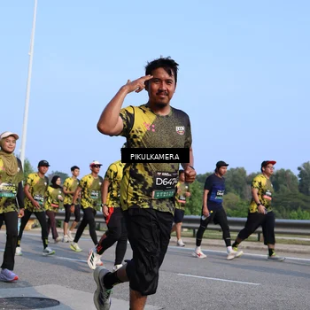 Runner Photo 6333666