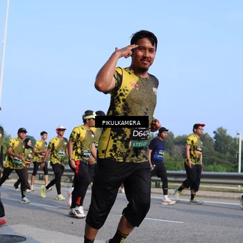 Runner Photo 6333673