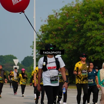 Runner Photo 6333675