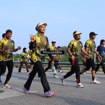 Runner Photo 6333720