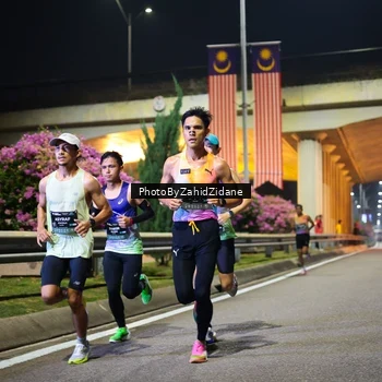 Runner Photo 6333725