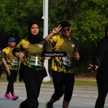Runner Photo 6333740