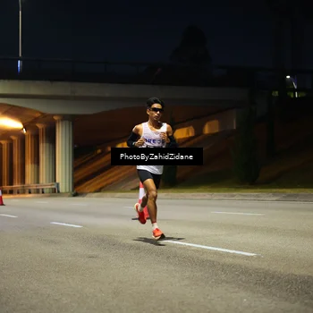 Runner Photo 6333745