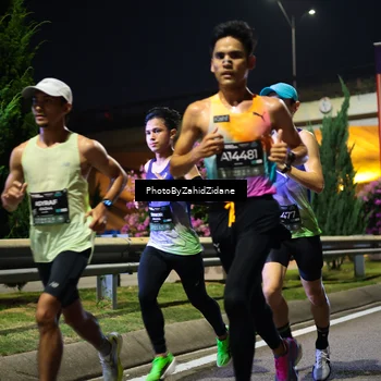 Runner Photo 6333751