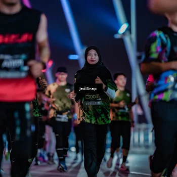 Runner Photo 6333755