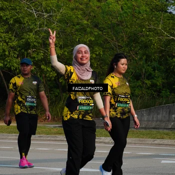 Runner Photo 6333775