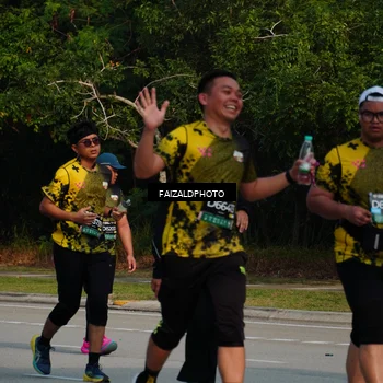 Runner Photo 6333796