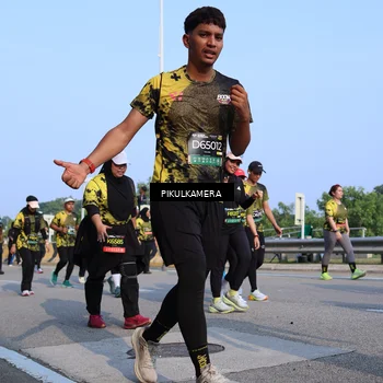 Runner Photo 6333812