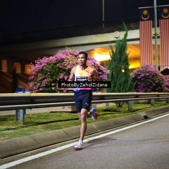 Runner Photo 6333841