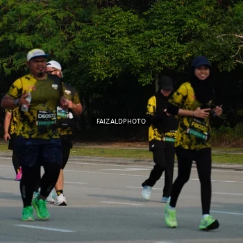 Runner Photo 6333864