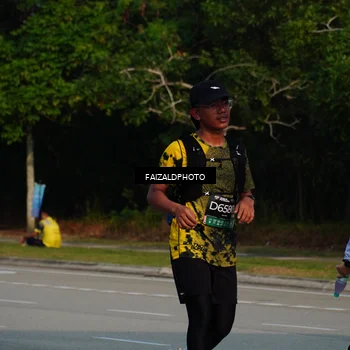 Runner Photo 6333875