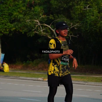 Runner Photo 6333876