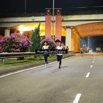 Runner Photo 6333972
