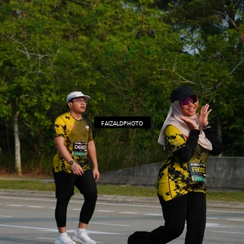 Runner Photo 6334002