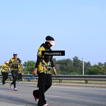 Runner Photo 6334012