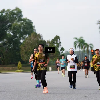 Runner Photo 6334024