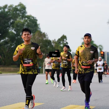Runner Photo 6334074