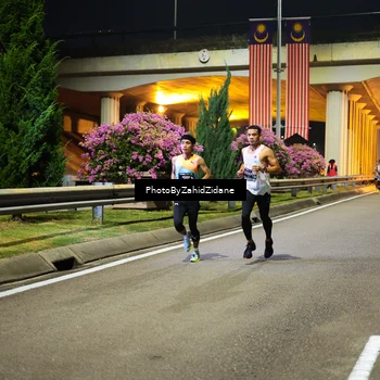 Runner Photo 6334088