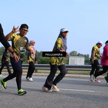 Runner Photo 6334108