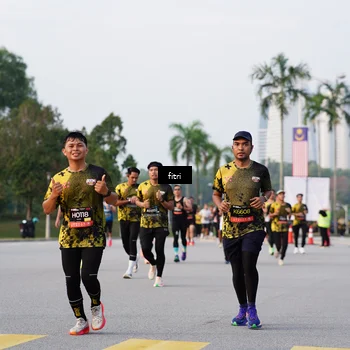 Runner Photo 6334118
