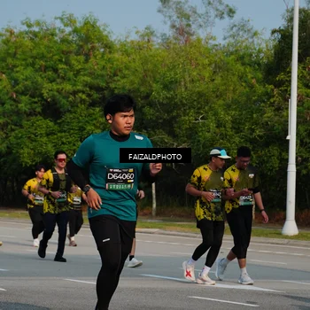 Runner Photo 6334144