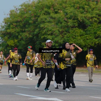 Runner Photo 6334158