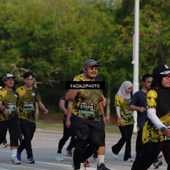 Runner Photo 6334197
