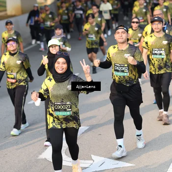 Runner Photo 6334211