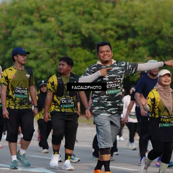 Runner Photo 6334235