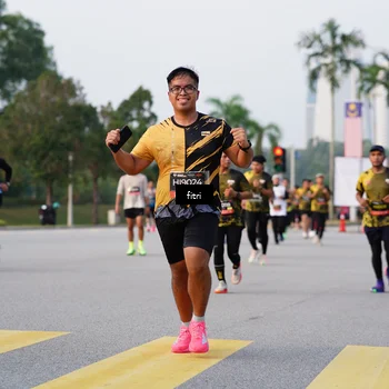 Runner Photo 6334237