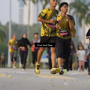Runner Photo 6334257