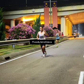 Runner Photo 6334271