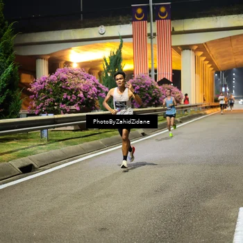 Runner Photo 6334302