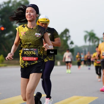 Runner Photo 6334312
