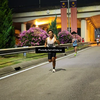 Runner Photo 6334351