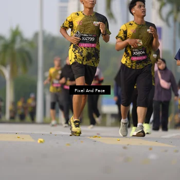 Runner Photo 6334376