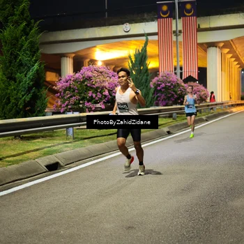 Runner Photo 6334392