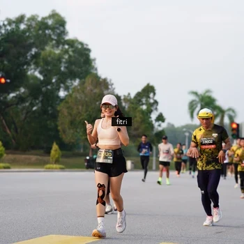 Runner Photo 6334410