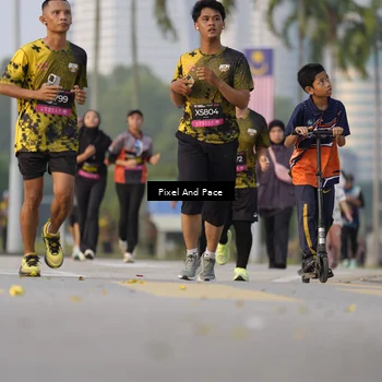 Runner Photo 6334414