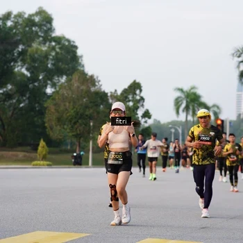 Runner Photo 6334427